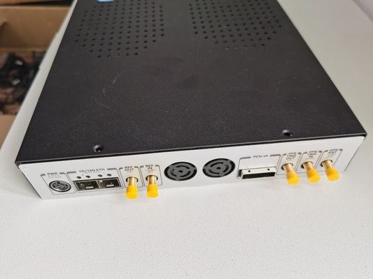 Mua Đài phát thanh được xác định bằng phần mềm XC7K410T SDR 160MHz USRP 2954 sản xuất trực tuyến
